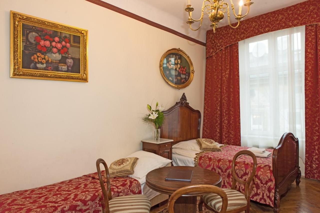 Metropolitan Apartments Krasków Εξωτερικό φωτογραφία