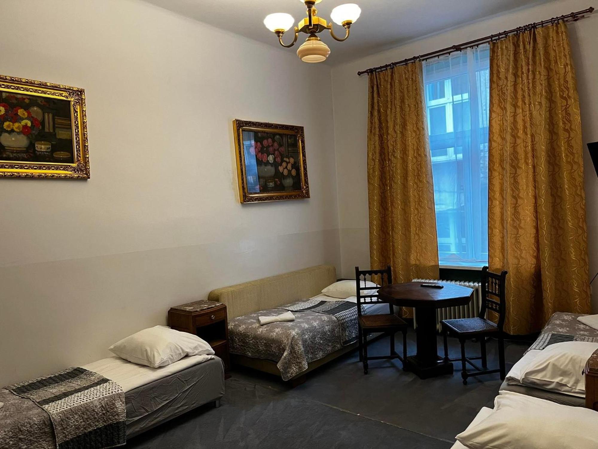 Metropolitan Apartments Krasków Εξωτερικό φωτογραφία