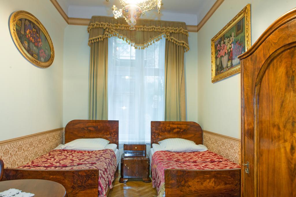 Metropolitan Apartments Krasków Δωμάτιο φωτογραφία