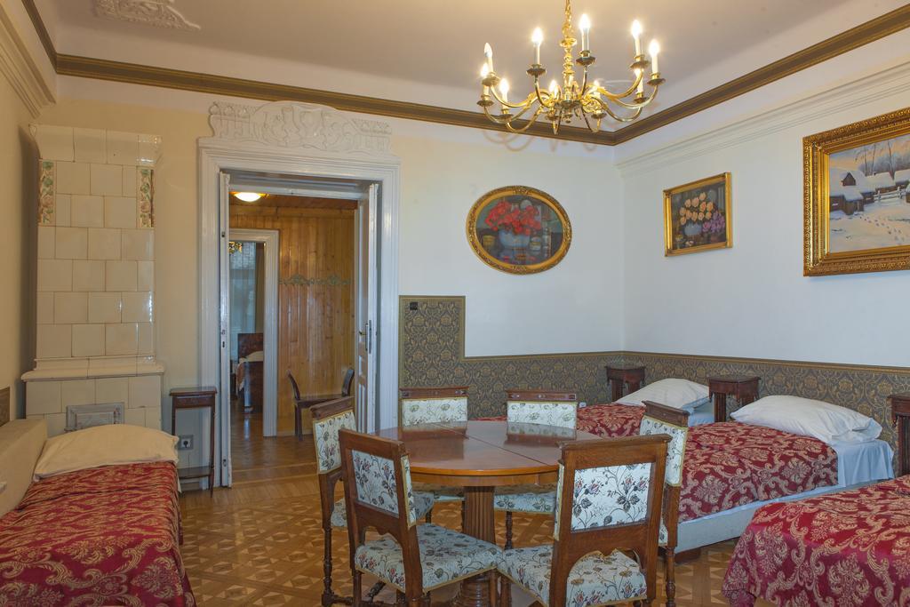 Metropolitan Apartments Krasków Δωμάτιο φωτογραφία